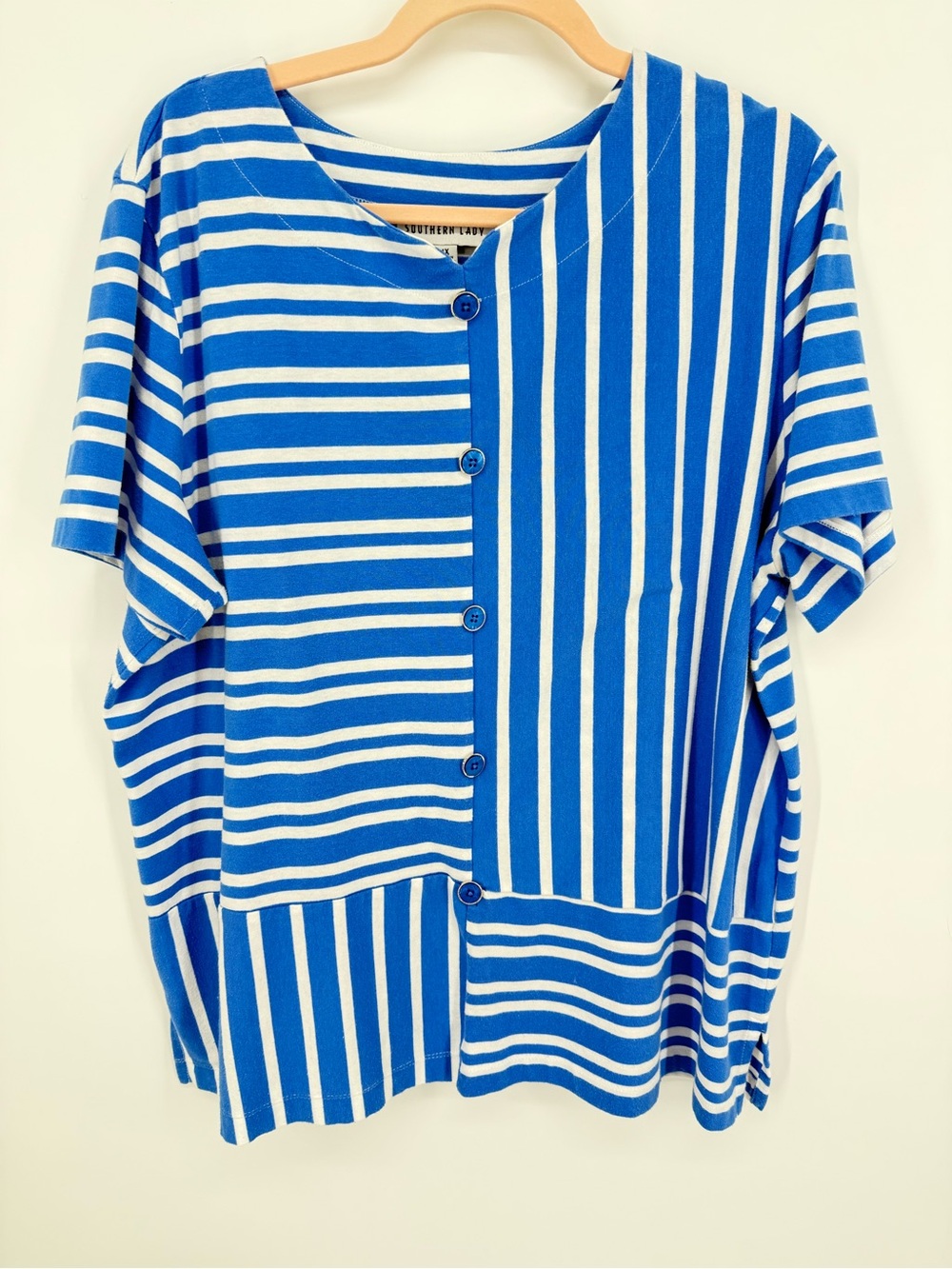 Southern Lady Women's Blue White Stripe Pattern Short Sleeve Blouse 1X Loose